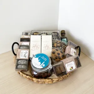 RAMADAN LUXURY BASKET